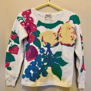 Vintage knit sweater with fruit design